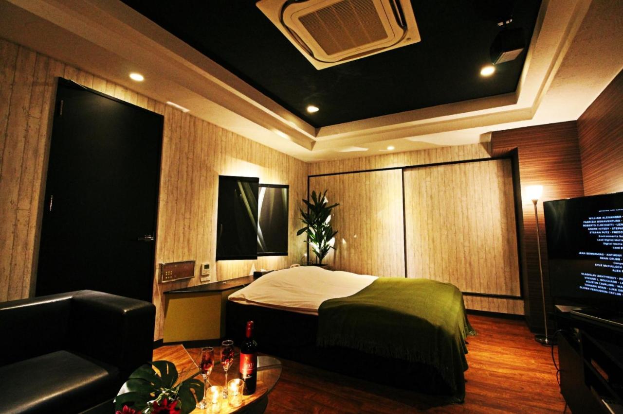 Hotel O2 -Adult Only- Hirabari Eksteriør billede