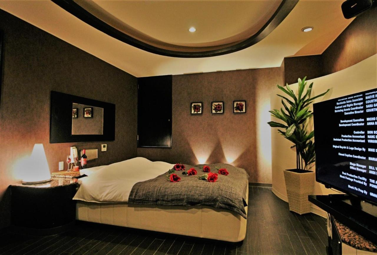 Hotel O2 -Adult Only- Hirabari Eksteriør billede