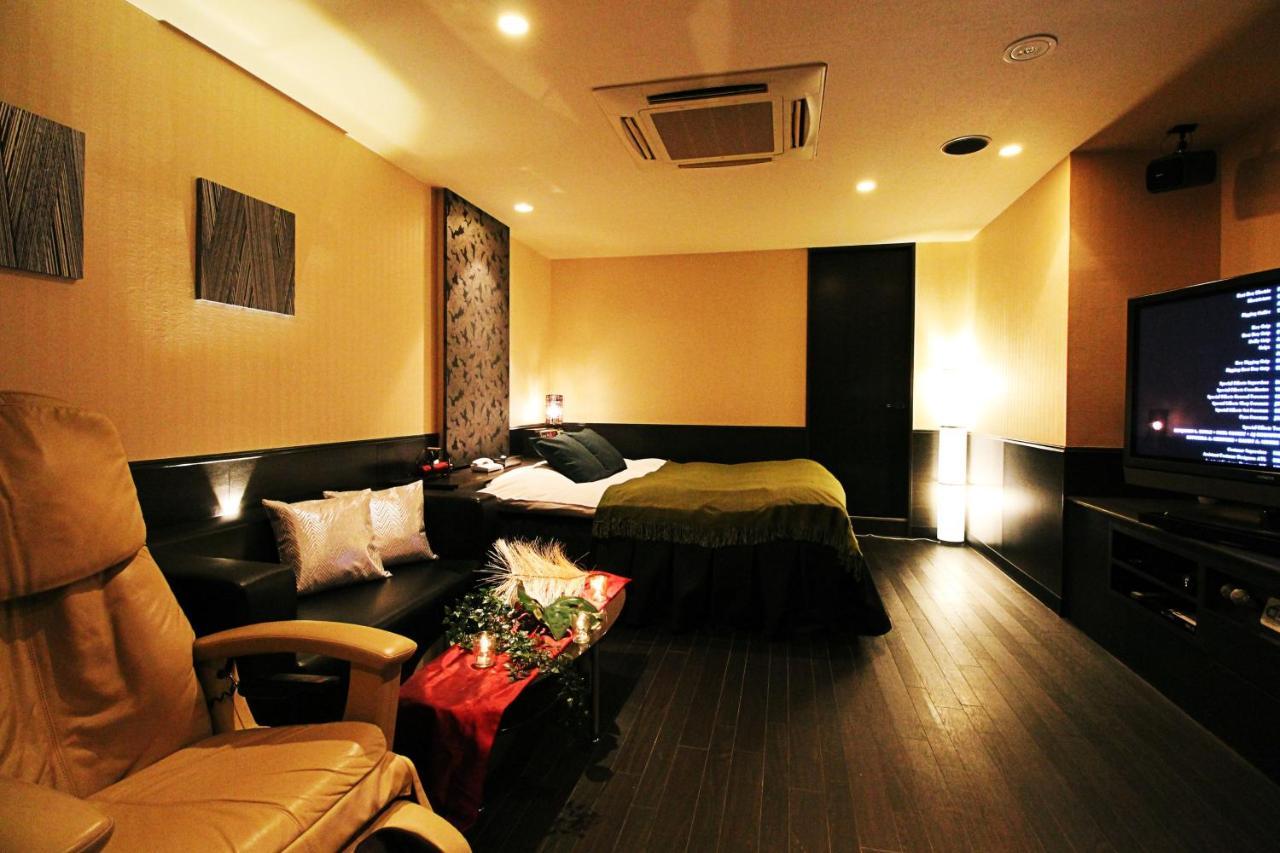 Hotel O2 -Adult Only- Hirabari Eksteriør billede