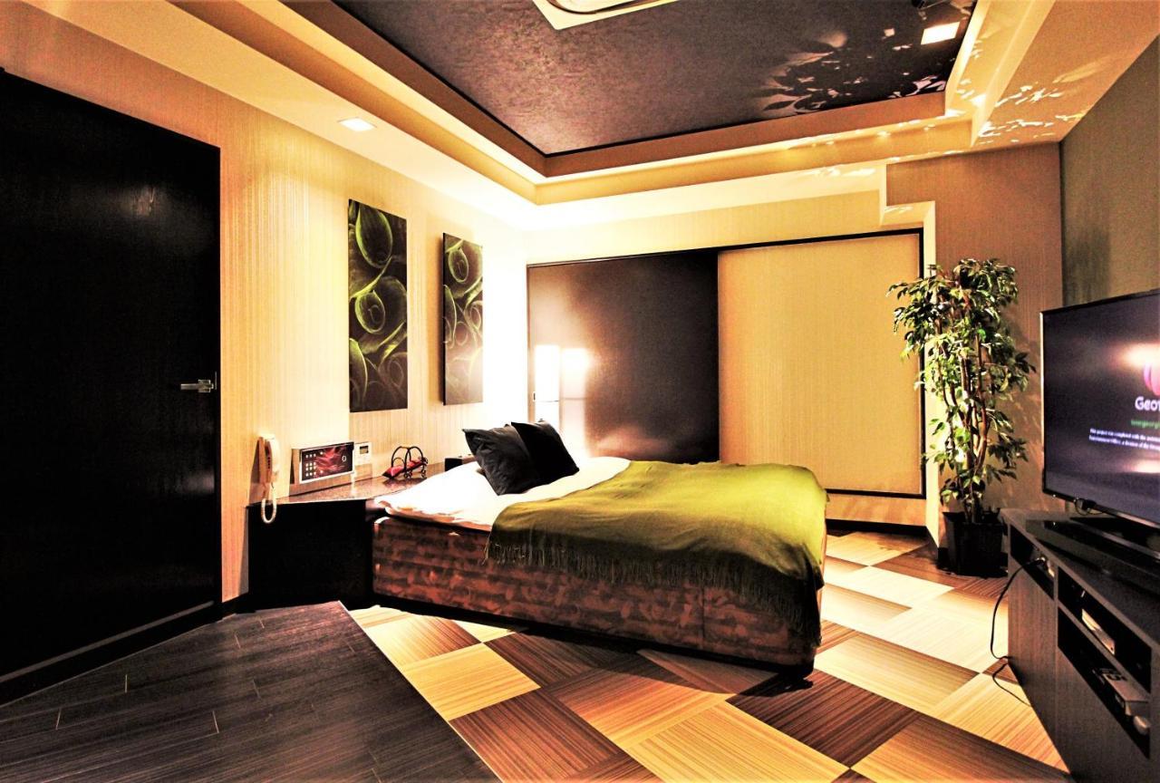 Hotel O2 -Adult Only- Hirabari Eksteriør billede