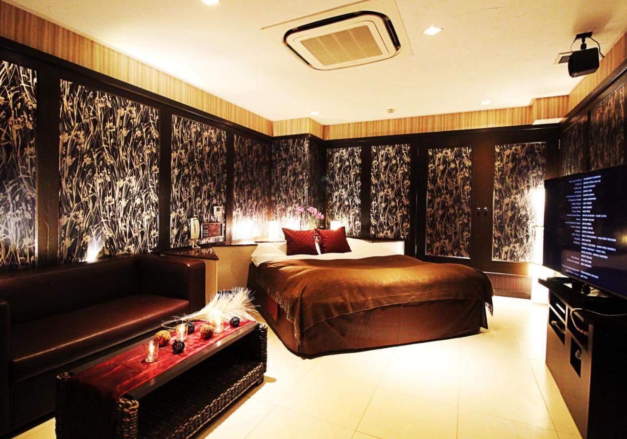 Hotel O2 -Adult Only- Hirabari Eksteriør billede